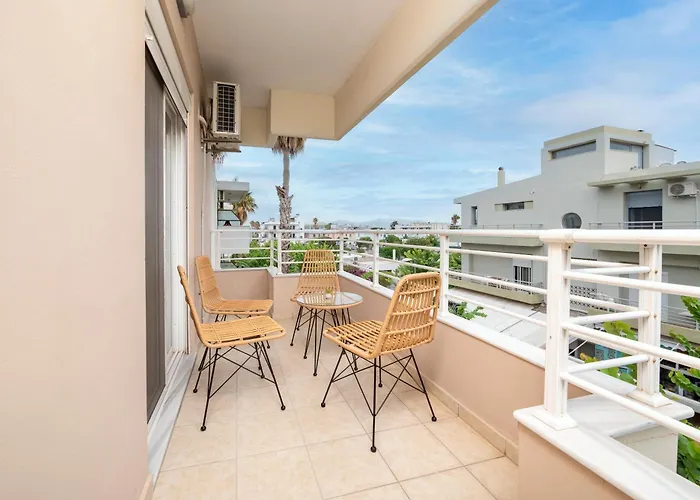 Town, 3 Min To - Kyma 3 *