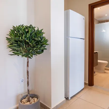 Town, 3 Min To - Kyma 3 Daire