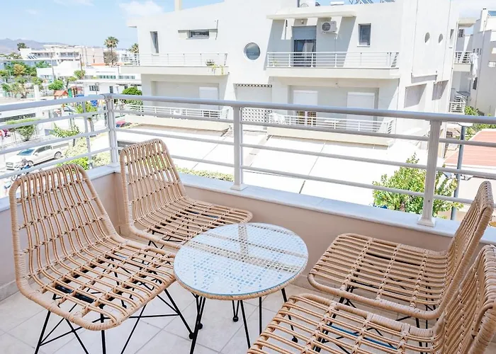 Town, 3 Min To - Kyma 3 Apartman